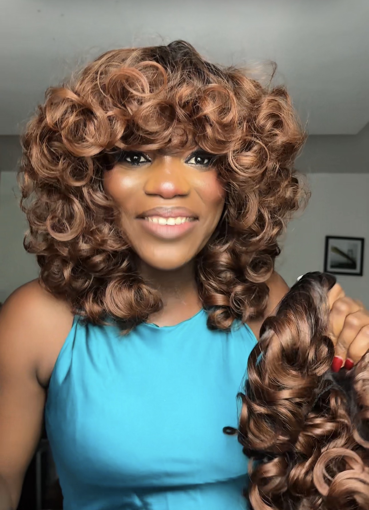 Screenshot OT105 color T/30 OMOTOLA BOUNCE FRINGE HAIR BLEND - Image 1